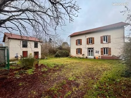 maison 6 pièces 165 m²
