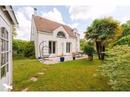 pavillon 5 pièces 130 m²