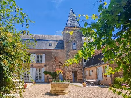 château 17 pièces 495 m²