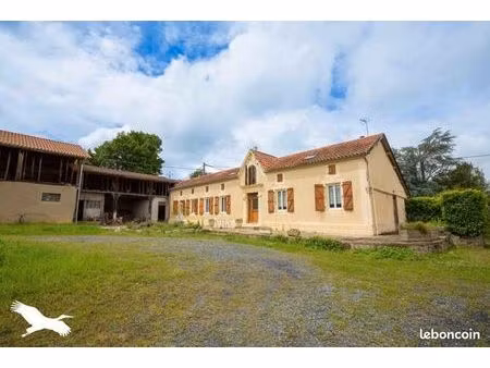 ferme 5 pièces 235 m²