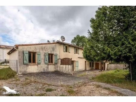 maison 7 pièces 200 m²