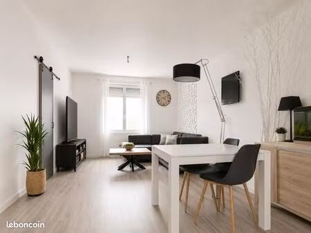 maison 9 pièces 200 m²