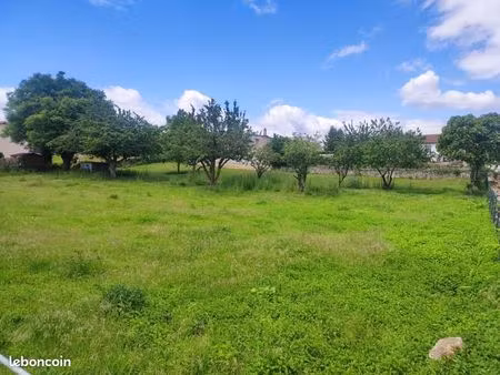 terrain 2 148 m² saint martin de saint maixent