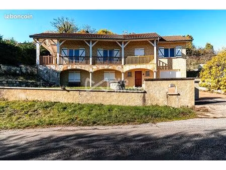 maison 4 pièces 146 m²