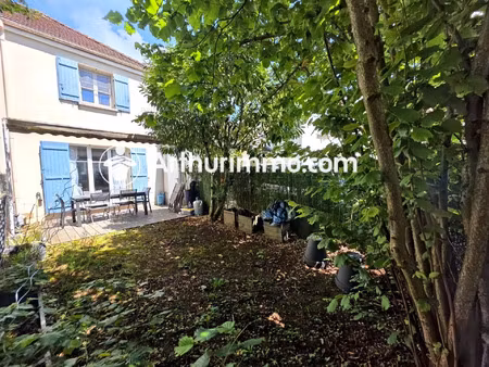 vente maison 4 pièces 57 m2 à savigny-le-temple
