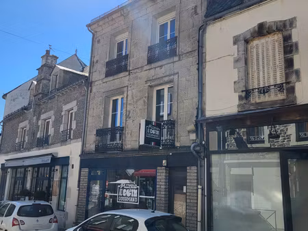 immeuble riom-es-montagnes