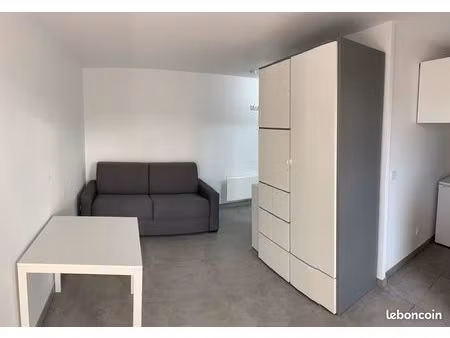 studio meublé 22 m2 val d’europe / disney