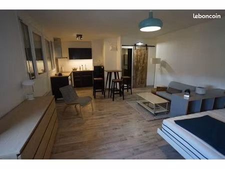 studio meublé tassin la demi lune - 40m2 avec place parking
