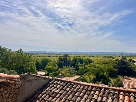 maison de village traversante avec terrasse et atelier