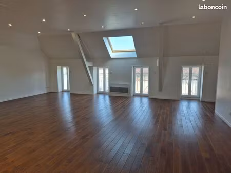 appartement 145m² dans maison rehabilitee