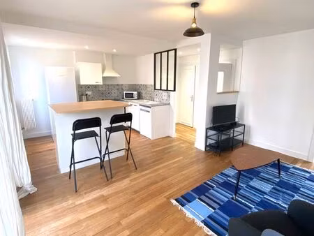 appartement 3 pièces 54 m² meublé ultra centre ville avec stationnement