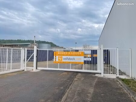 location box de stockage 100% plain-pied à nancy-maxeville - quartier des 3 maisons - gard
