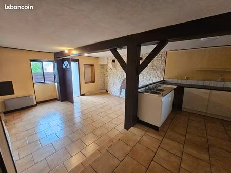 logement t2 10min saintes