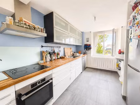 vente maison 5 pièces 110 m2 à fontenay-trésigny