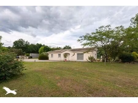 vente maison 4 pièces 105 m² montguyon (17270)
