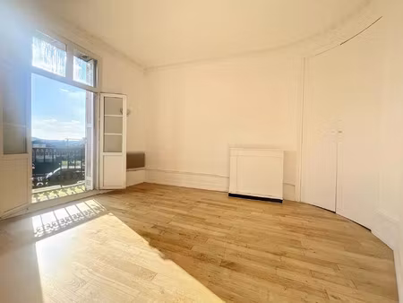 location appartement 3 pièces 54 m2 à le bugue