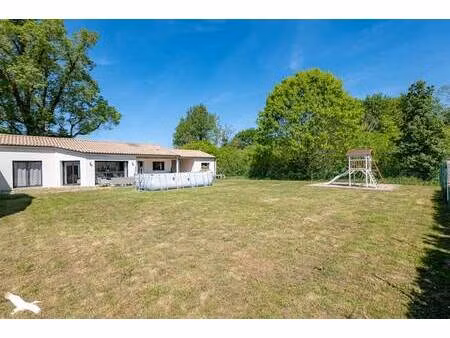 vente maison 4 pièces 123 m² saint-georges-des-coteaux (17810)