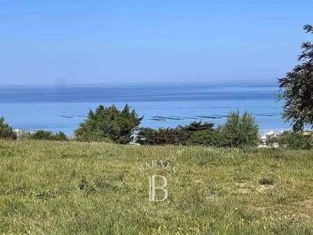 vente maison bord de mer à granville (50400) : à vendre bord de mer / 230m² granville