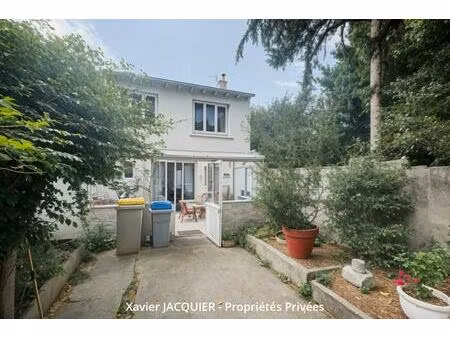 maison - 3 pièces - 88 m² - contrie