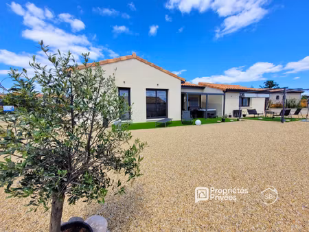 villa récente meublée et tout équipée 4 pièce(s) 85 m2 ? confort moderne  calme et bien-êt