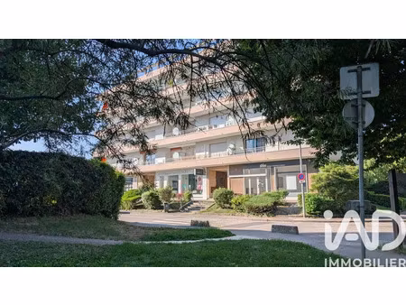 appartement à meylan (38240)