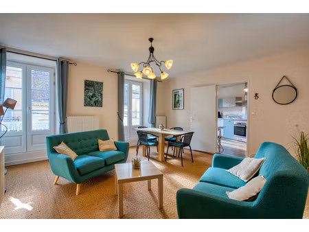 vente appartement 4 pièces 68 m² sarlat-la-canéda (24200)