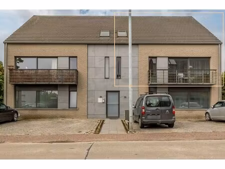 gezellige duplex met twee slaapkamers nabij station