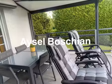 maison individuelle - plain- pied- 128m2 -4 chambres - 3 garages - parking- terrain - sous