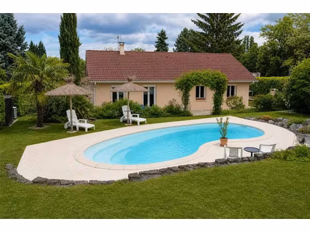 vente maison 4 pièces 90 m² à cessieu (38110)  340 000 €