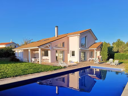 vente maison 8 pièces 220 m² la tour-en-jarez (42580)