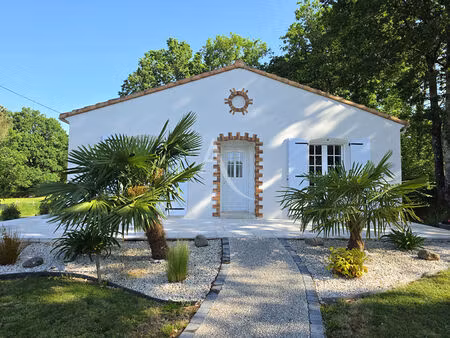 vente maison 5 pièces  99.00m²  landeronde