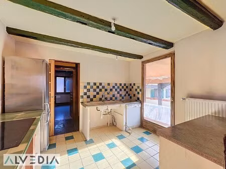 appartement 3 pièces de 77 m² avec terrasse couverte - idéal