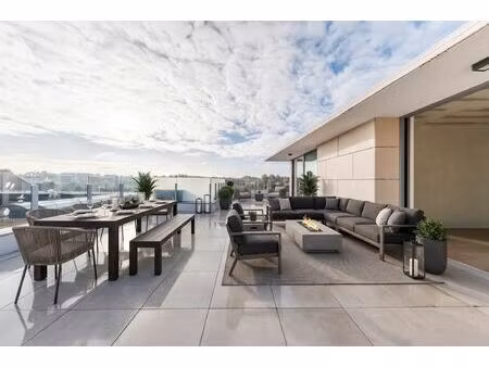 penthouse à vendre avec terrasse et 3 chambres   braine-l'alleud (vbe23555)