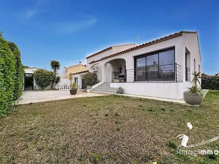 charmante villa avec t2 indépendant : centre mauguio