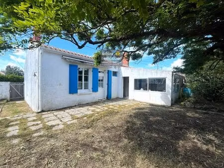 maison de luxe de 6 pièces en vente à l'île-d'yeu  france