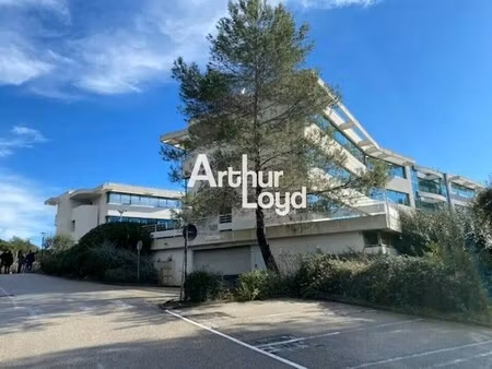 location bureaux 559 m² à 2 597 m²