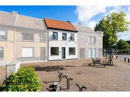 huis te koop in kaprijke met 3 slaapkamers