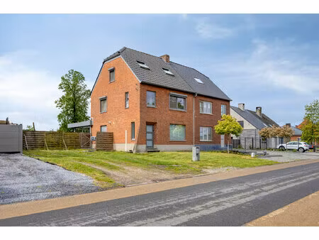 huis te koop in hasselt met 3 slaapkamers