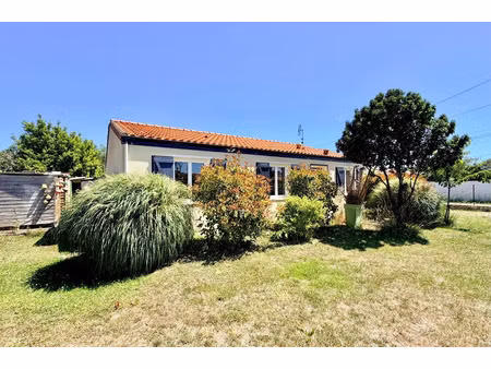 vente maison 4 pièces 94 m² marennes-hiers-brouage (17320)