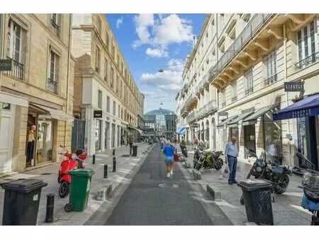 location commerce bordeaux 33000 130m²