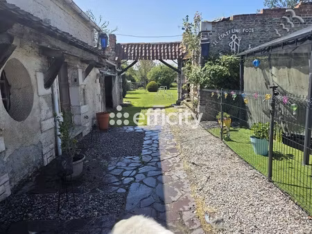 maison 4 pièces - 176 m²