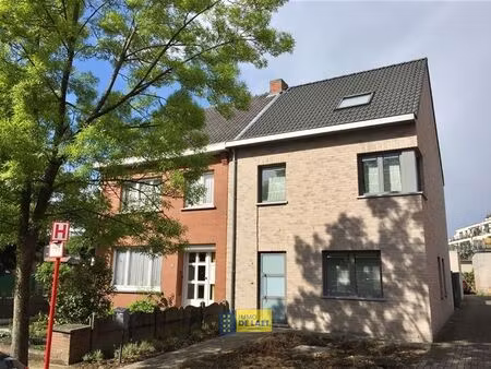 huis te huur in schilde met 4 slaapkamers