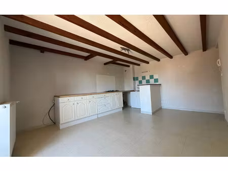 location appartement  52.12 m² t-3 à saint-junien  520 €