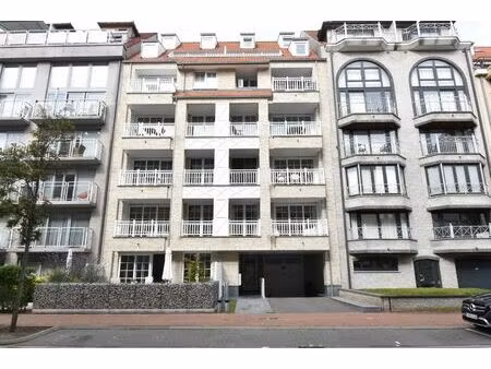 garage à louer à leopoldlaan 19 knokke (rbv93266)