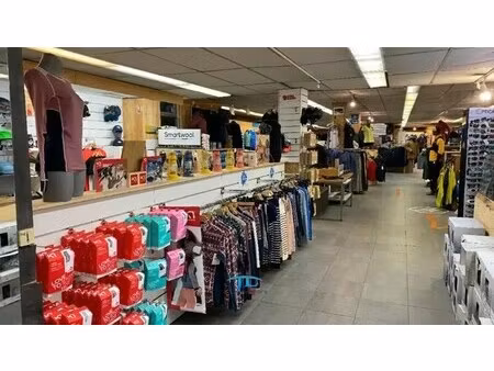 location commerce bordeaux 33000 1092m²