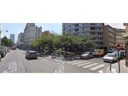 location commerce paris 75015 190m²