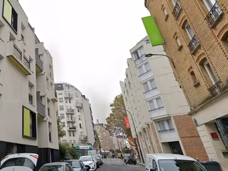 location commerce paris 75020 45m²