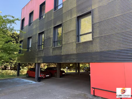 location local professionnel 79m² mont st aignan 76130