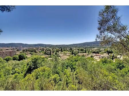 a vendre en exclusivité draguignan - terrain constructible 8517 m²