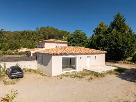 a vendre en exclusivite ! maison à entrecasteaux 34pièces 85 m2